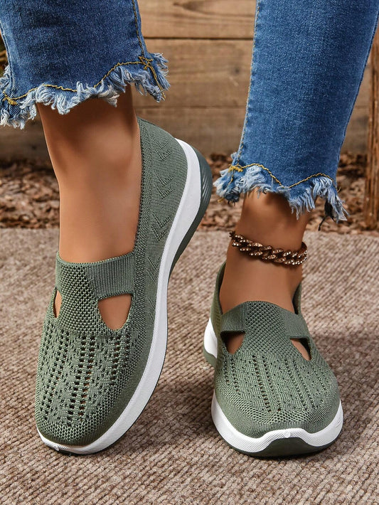 Alice Breeze Lightweight Walking Shoes