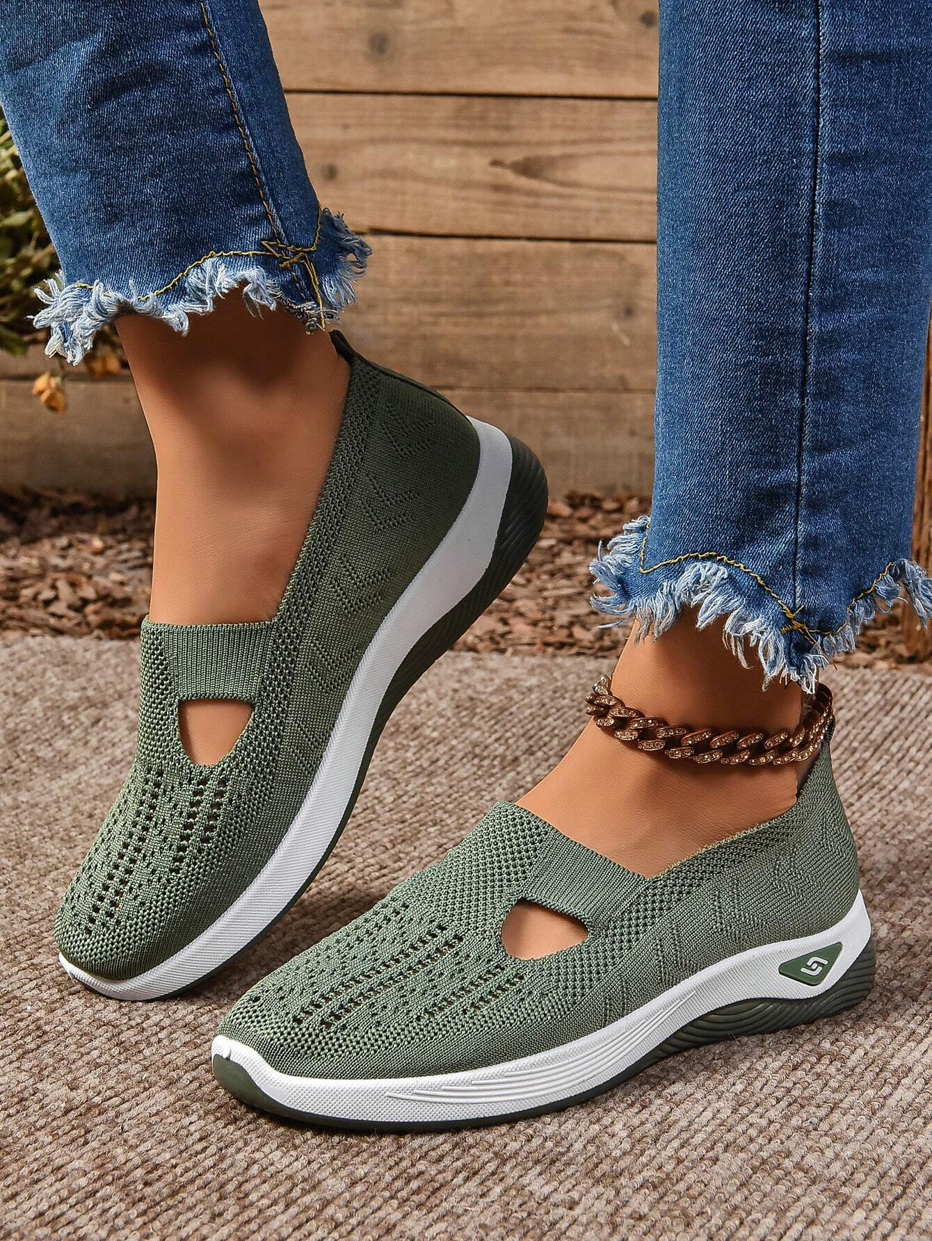 Alice Breeze Lightweight Walking Shoes