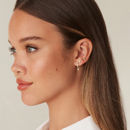 Essential Flat Back Studs