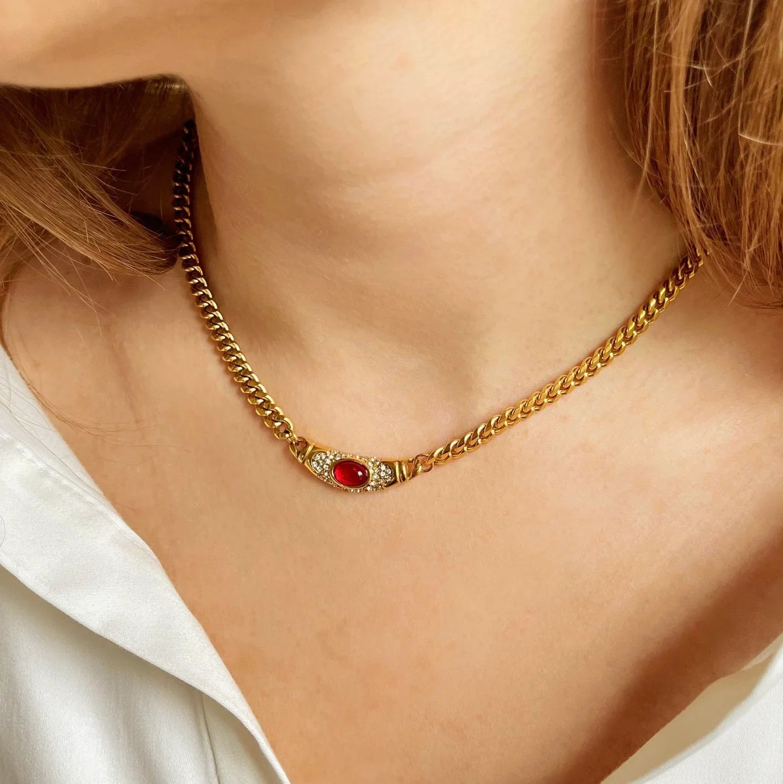 Lila Gemstone Necklace