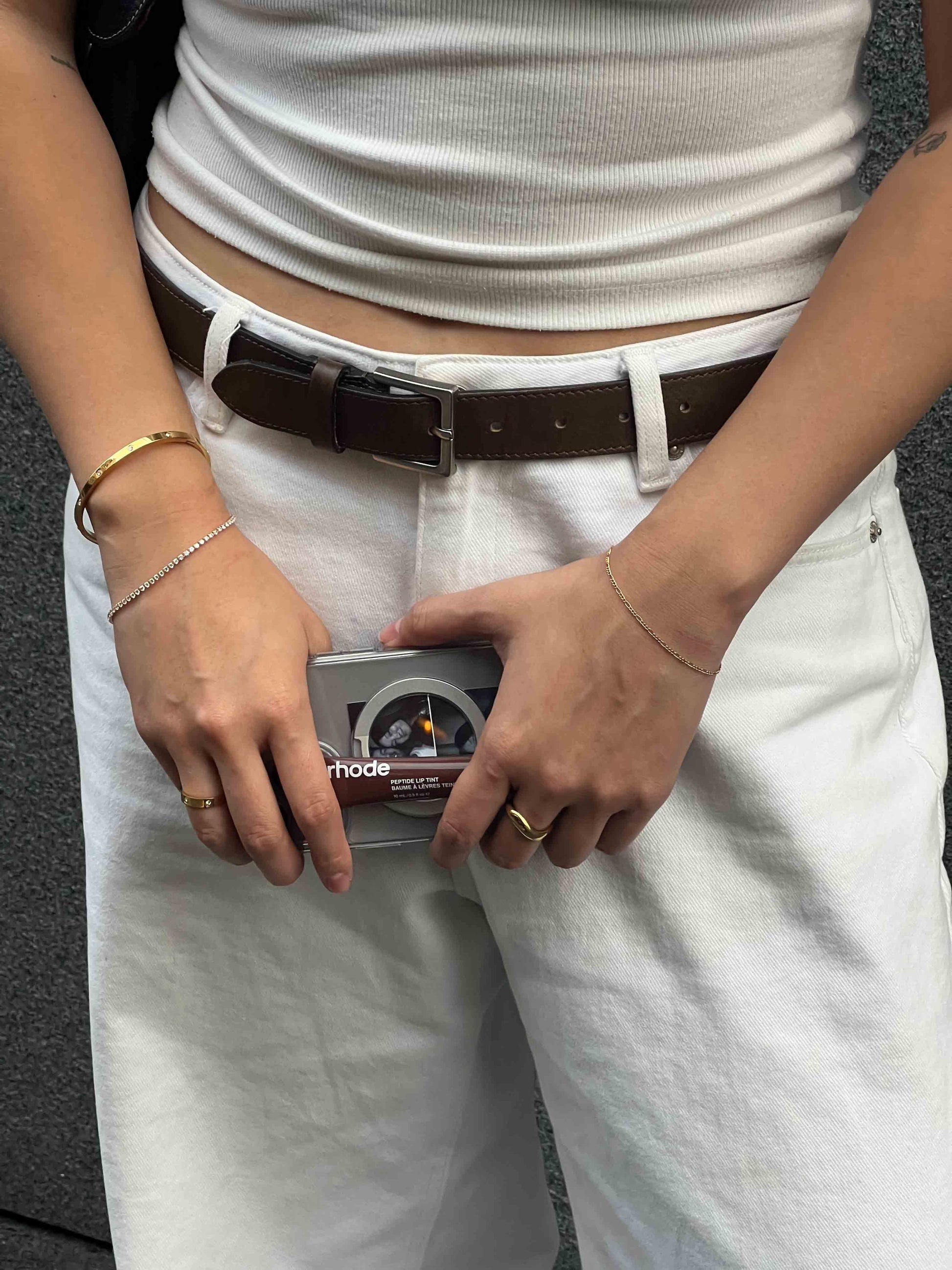 Thin Love Gold Bracelet