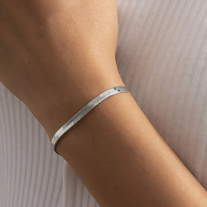Nova Herringbone Bracelet