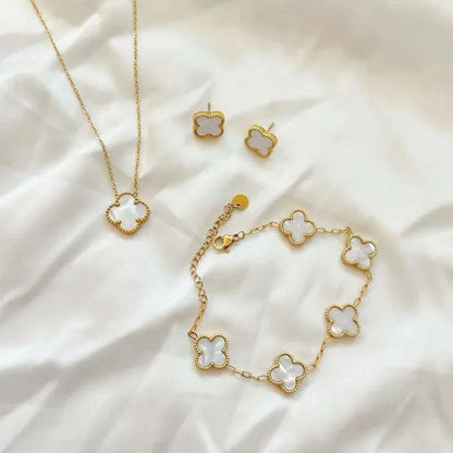 Clover Trio Piece Set