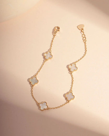 Clover Pearl Chain Bracelet